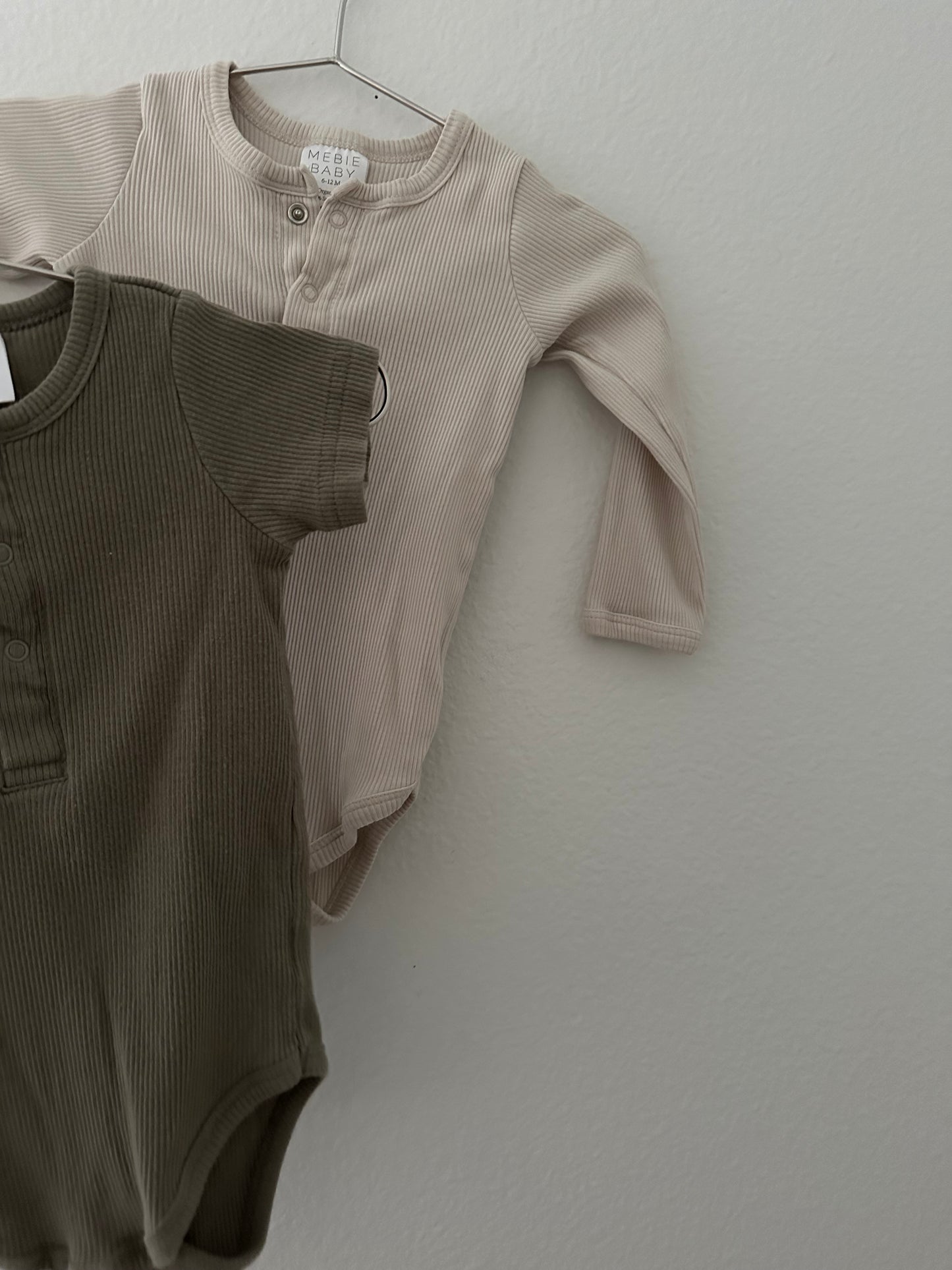 Two mebie baby bodysuits (6/12)