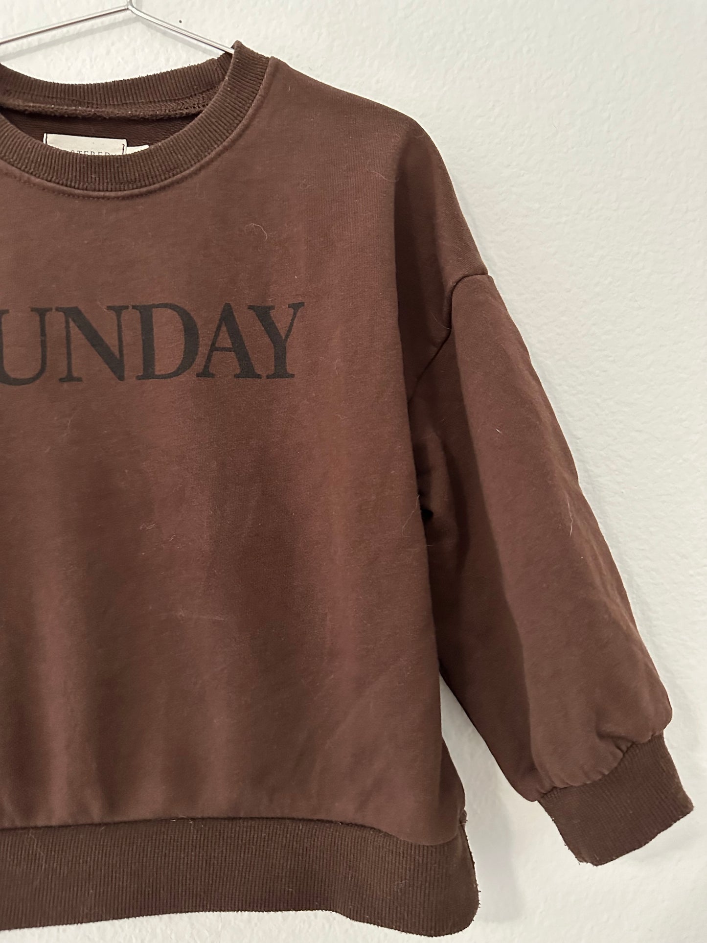 Fostered collection Sunday sweatshirt || 4T