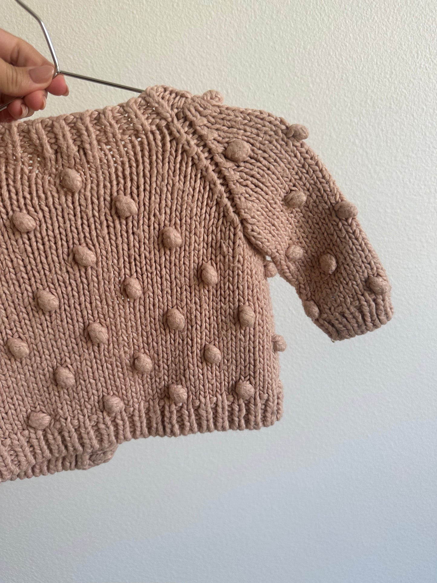 The blueberry hill popcorn cardigan || latte (3/12 months)