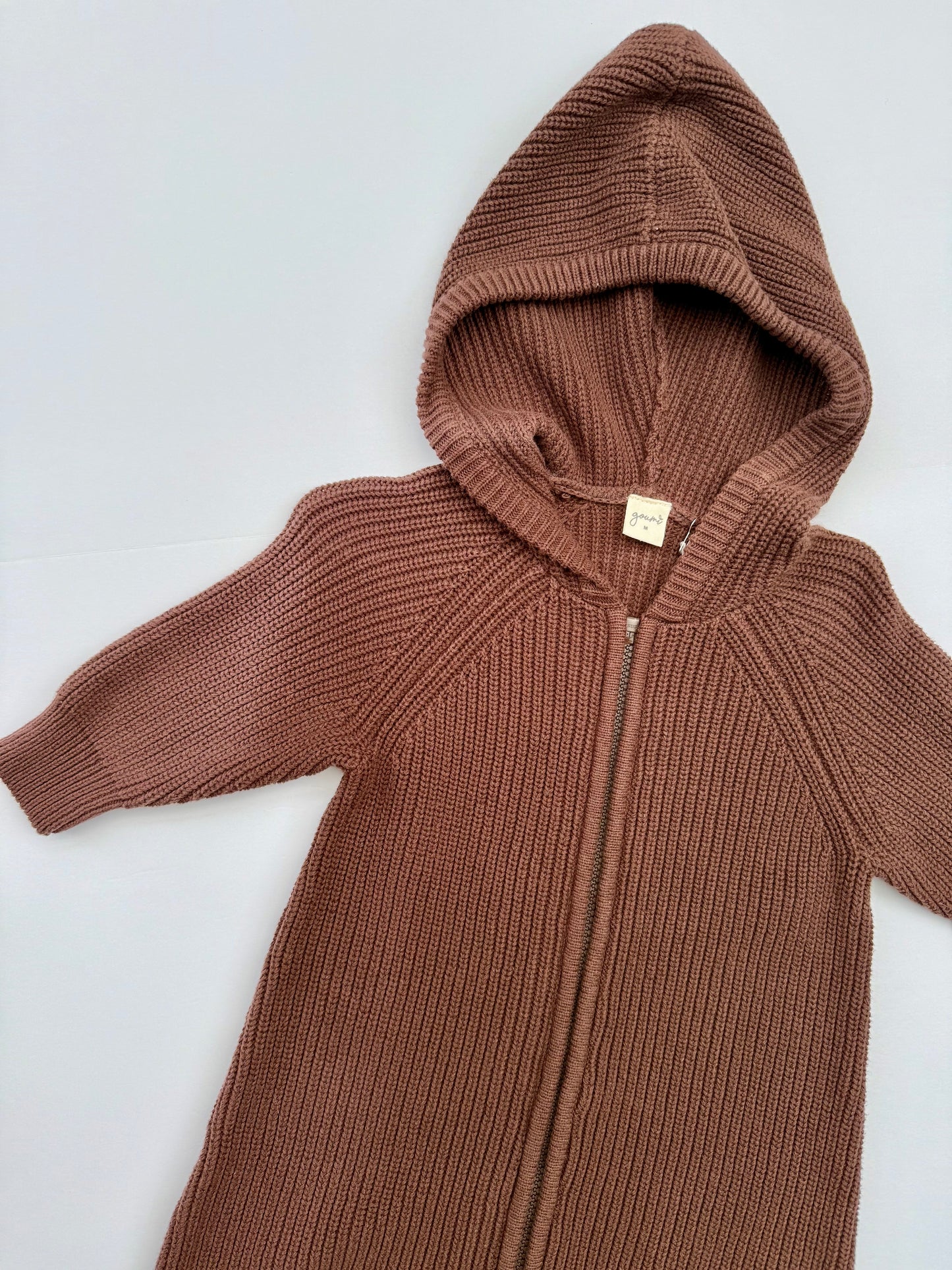 Goumi || dark brown knit sack|| Medium