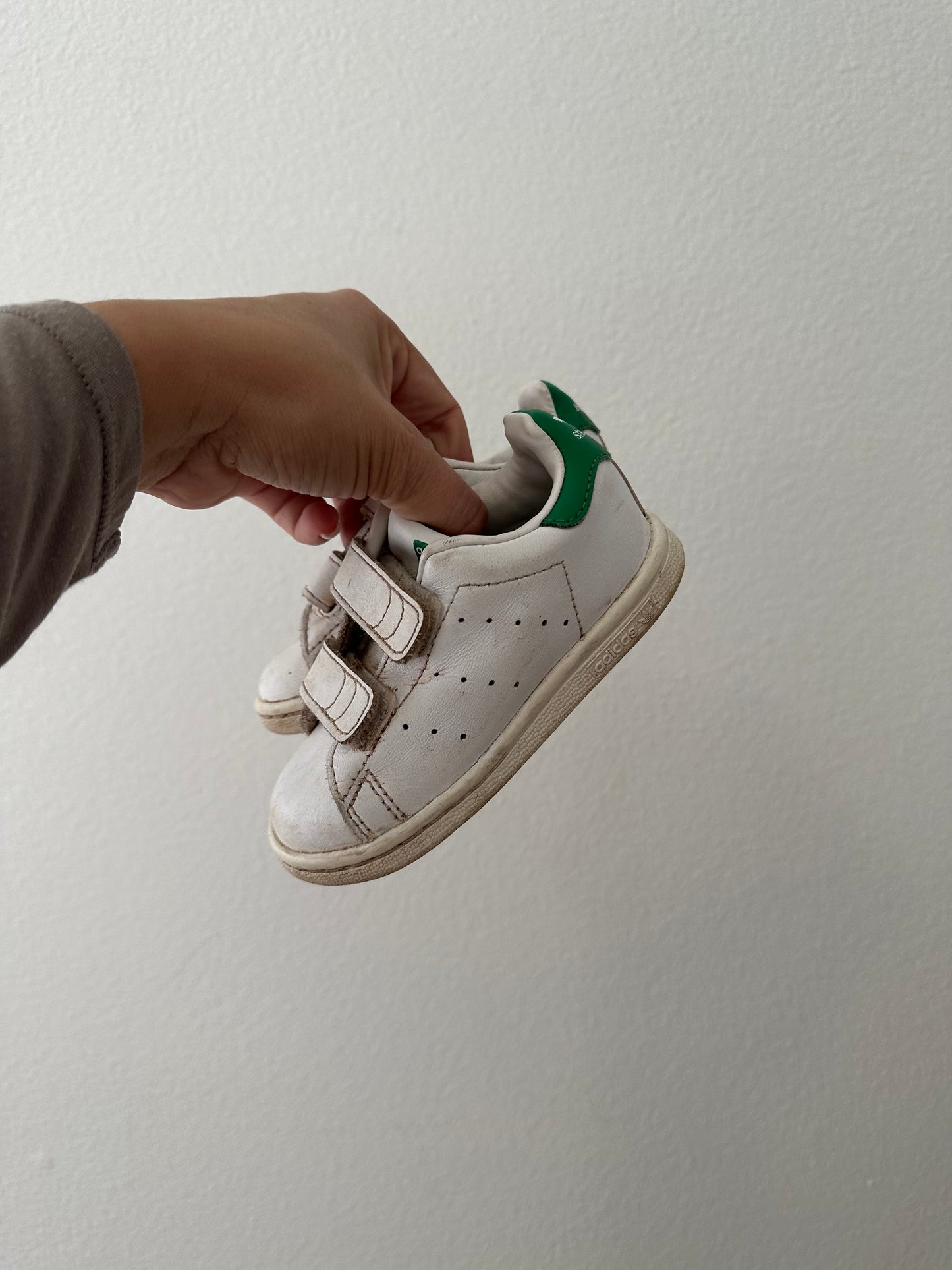 Green Adidas Stan Smith|| 6C *play