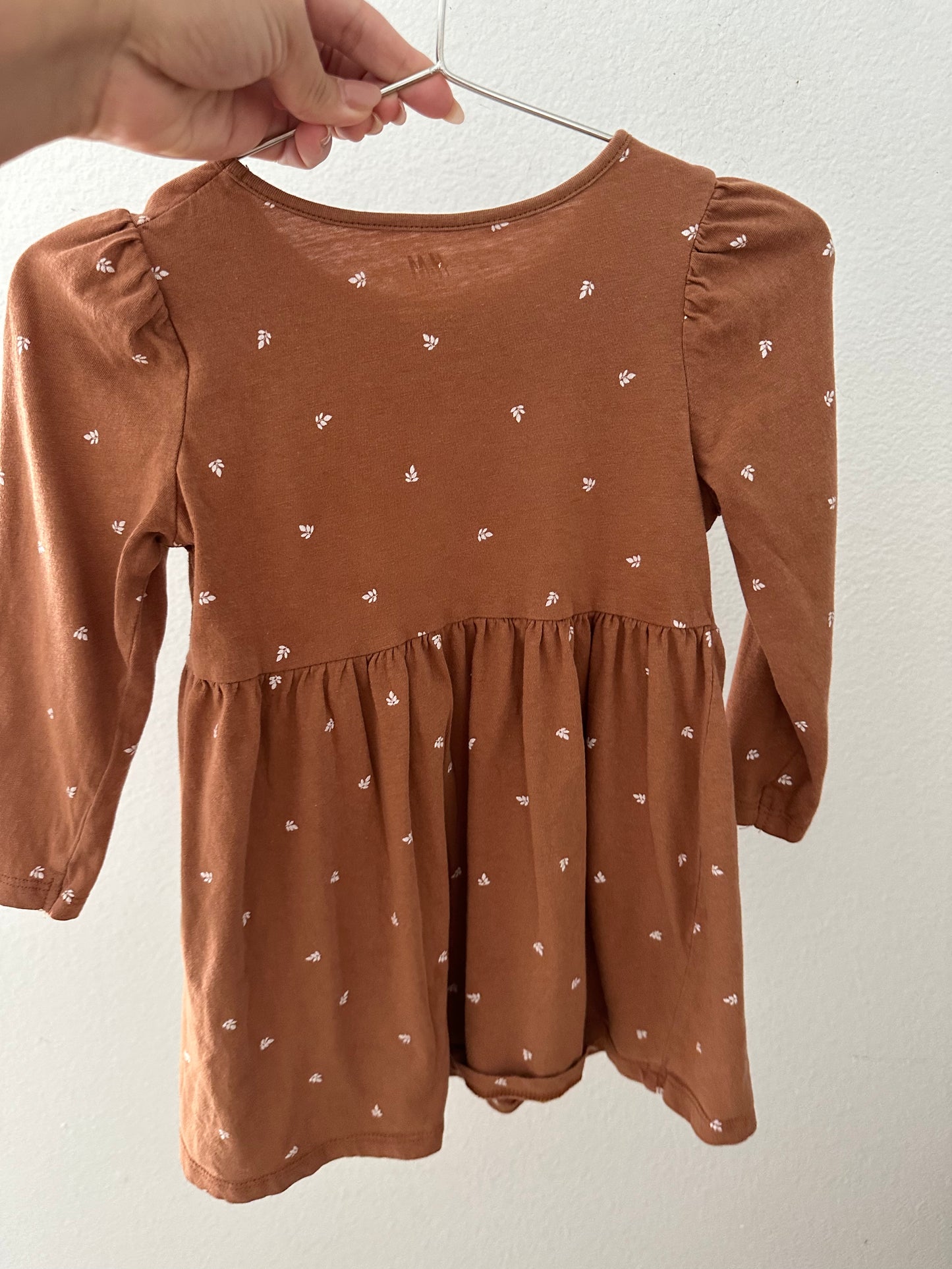 H&M leaf print dress (3/4T)
