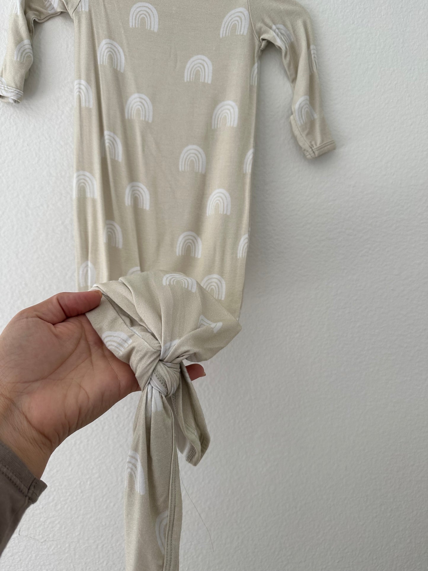 Willow + co knot gown (0/3) hi