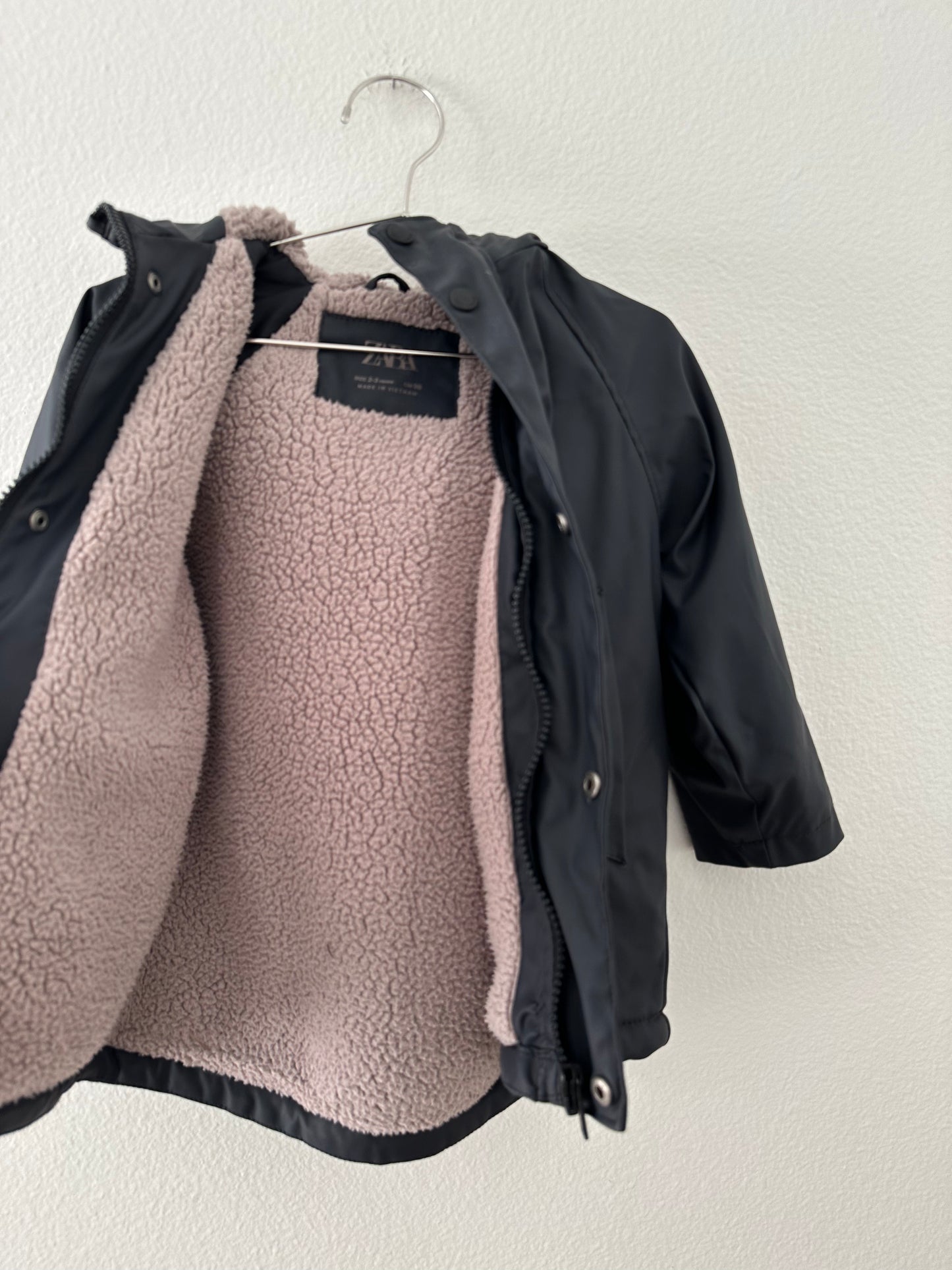 Zara faux shearling lined rubberized raincoat (2/3)