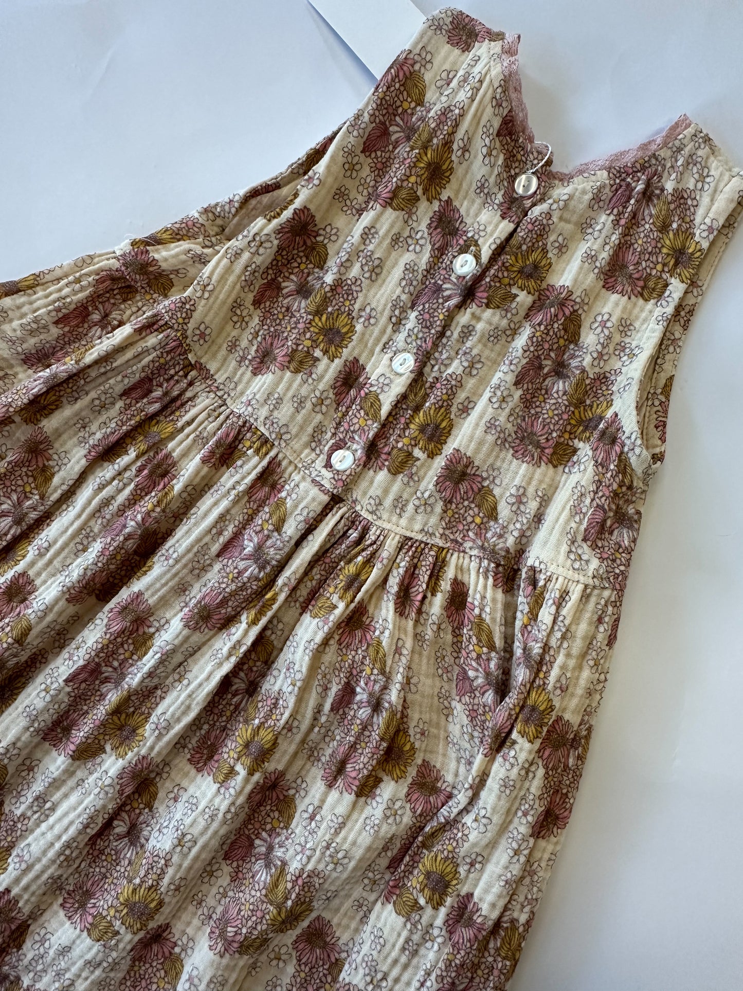 Wild Wawa floral dress || 5/6