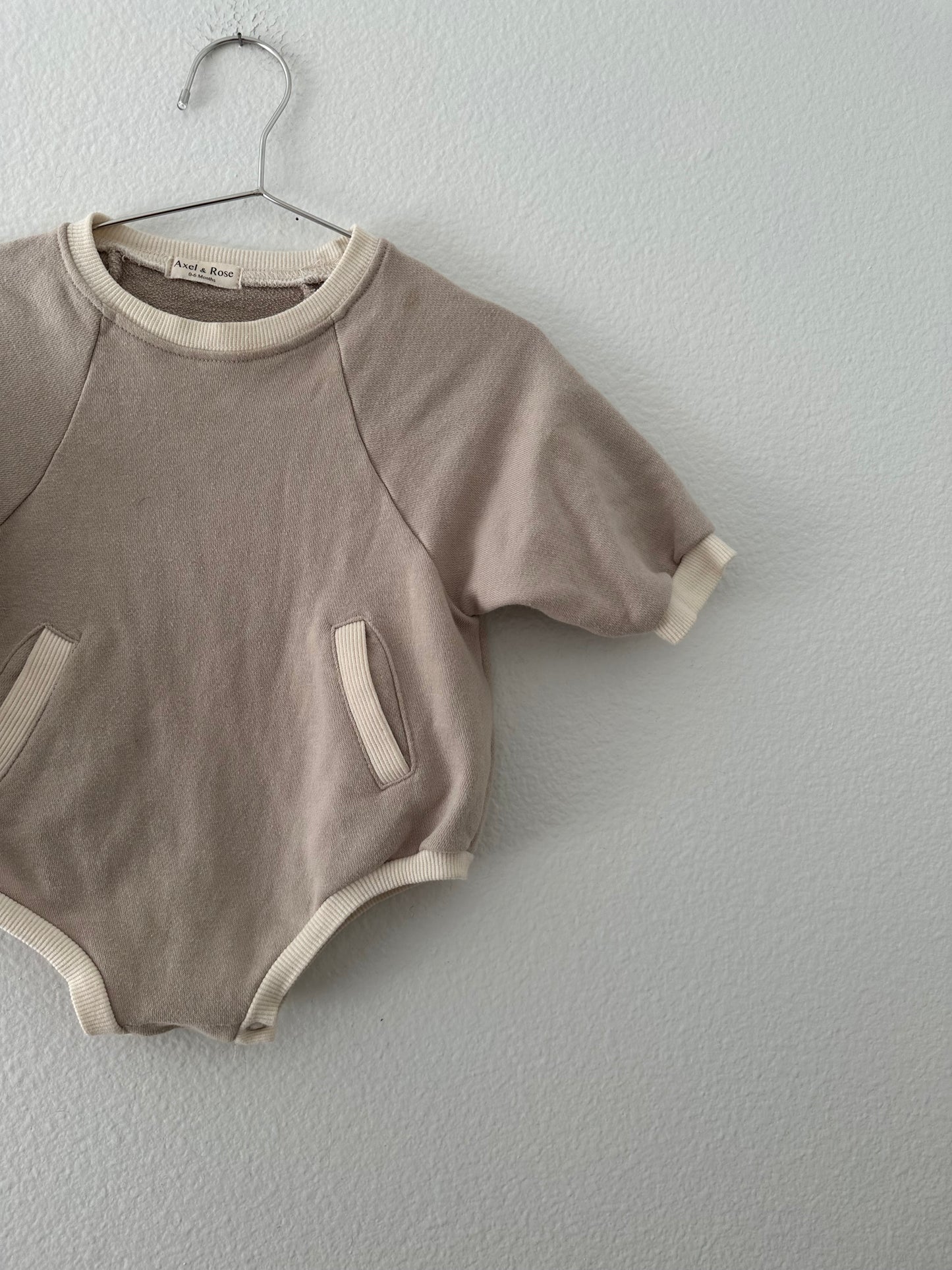 Axel & Rose bubble romper || 0/6 months