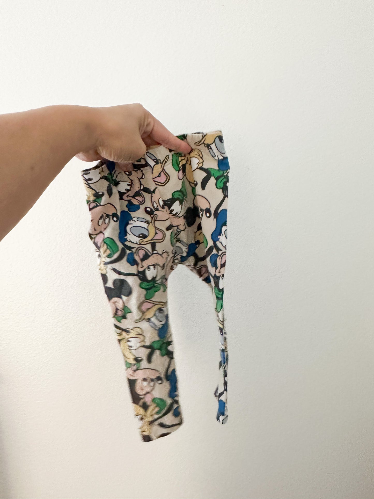 Cotton on Disney leggings (12/18)