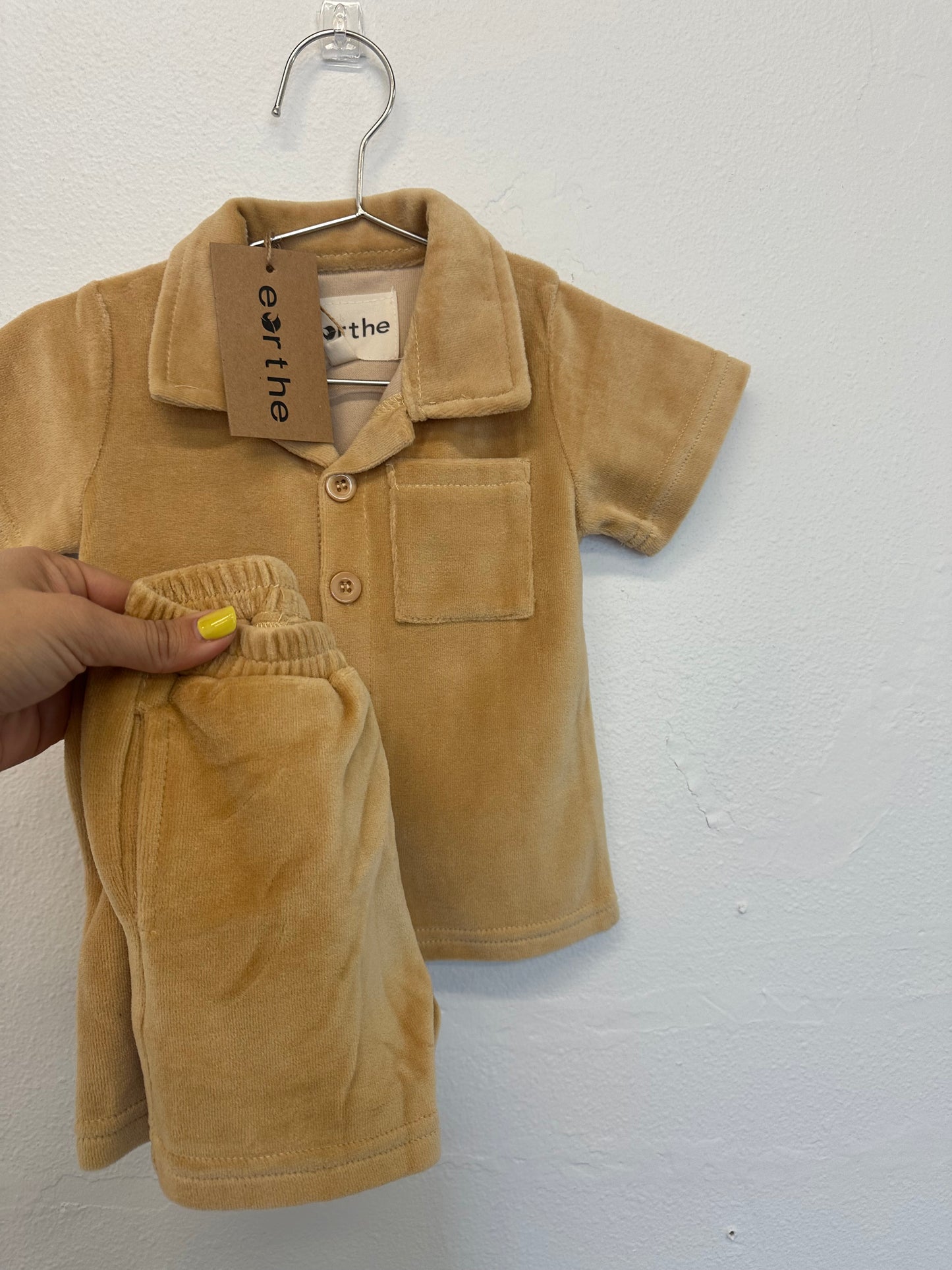 Eorthy terry set NWT|| 6/12