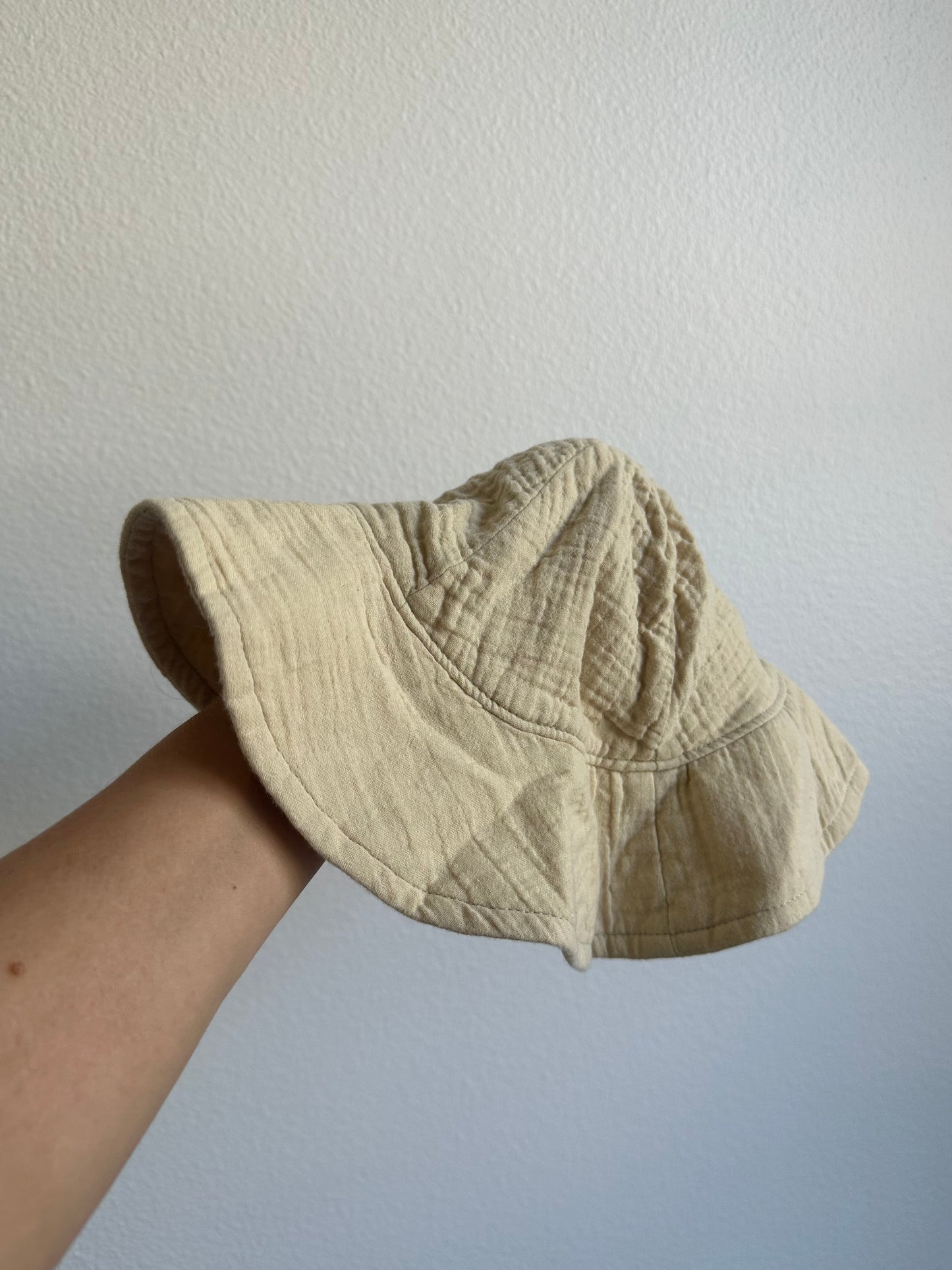 Rylee + Cru floppy sun hat|| shell (12/3T)
