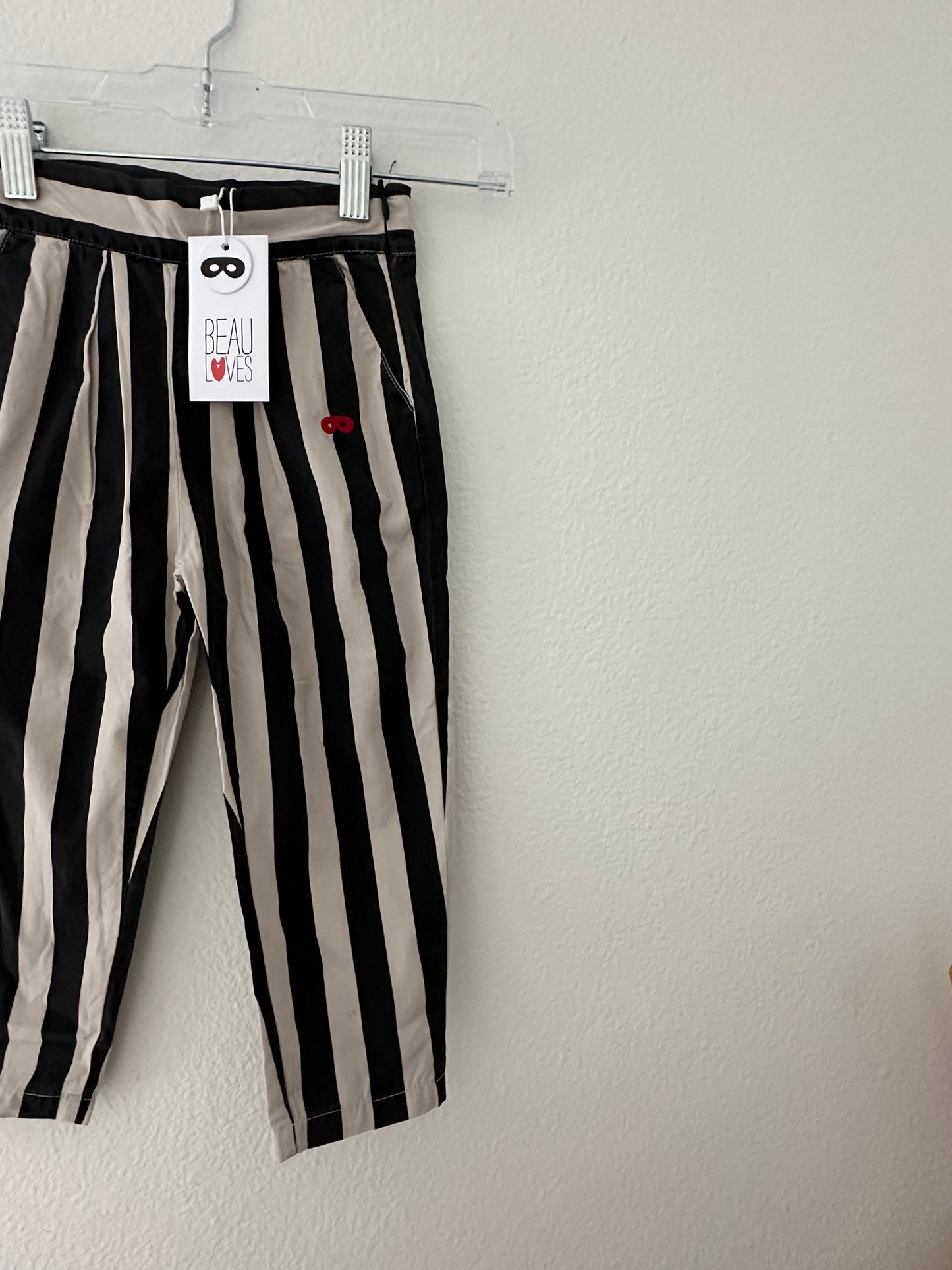 Beau loves striped pants (2/3)