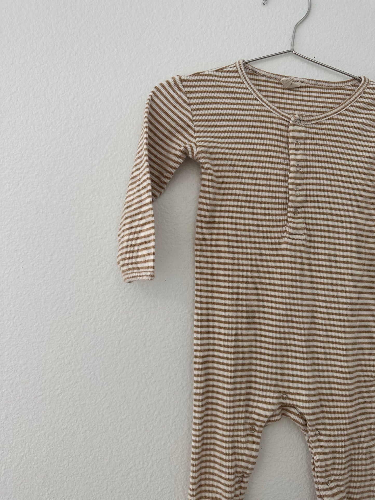 Q by Quincy Mae striped romper (12/18)