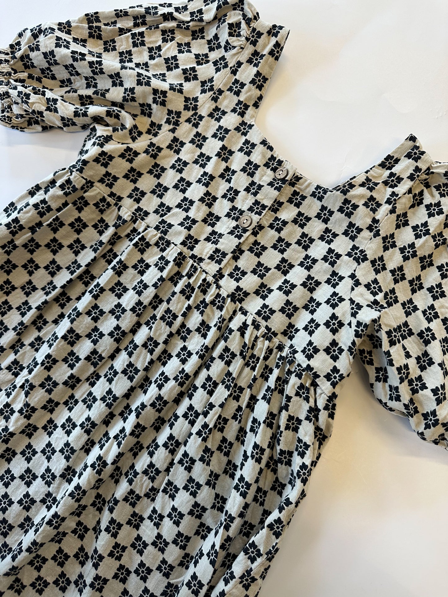 Rylee + Cru Greta checker floral dress || 6/7Y