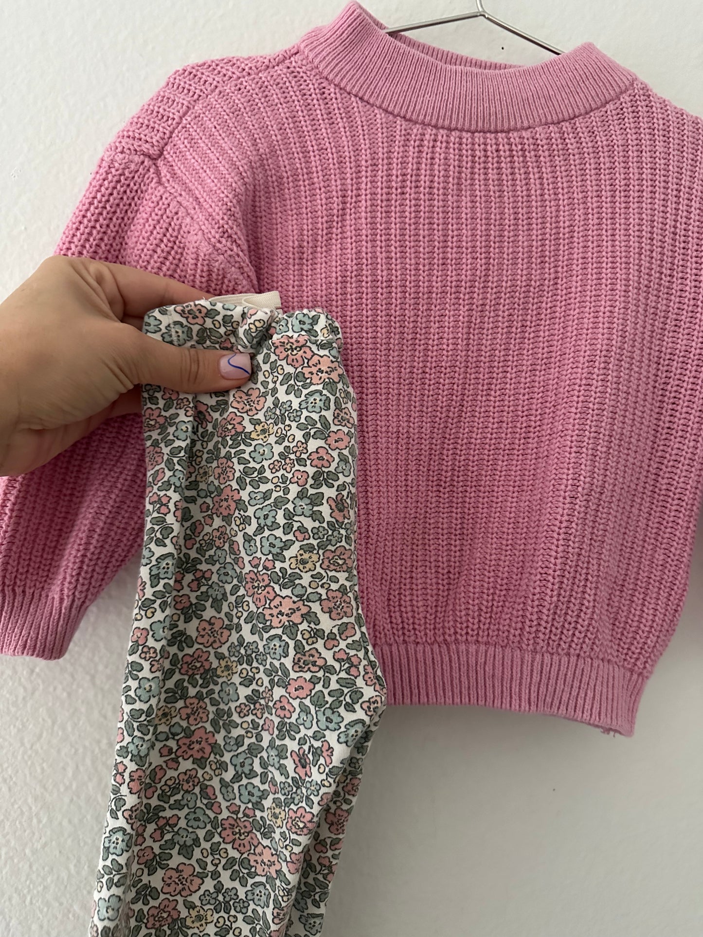 H&M knit sweater + leggings || 12M