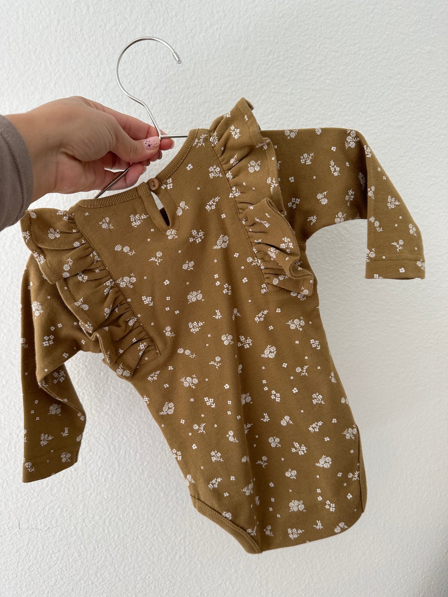 Jamie Kay madeleine floral bodysuit (3/6)