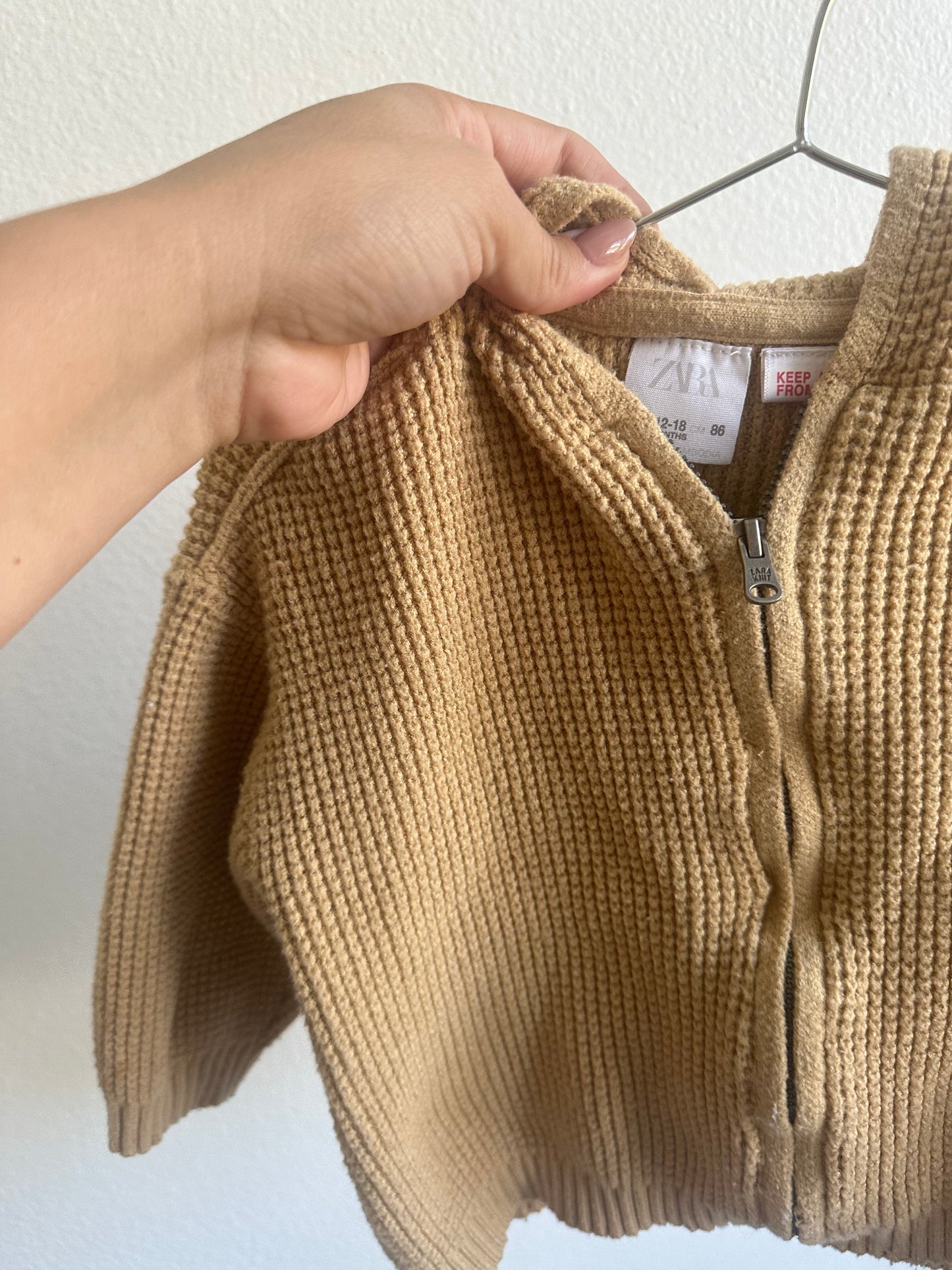 Zara waffle zip up hoodie (12/18)