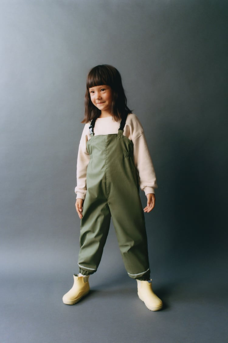 Zara polar fleece rubberized overalls (4/5T)