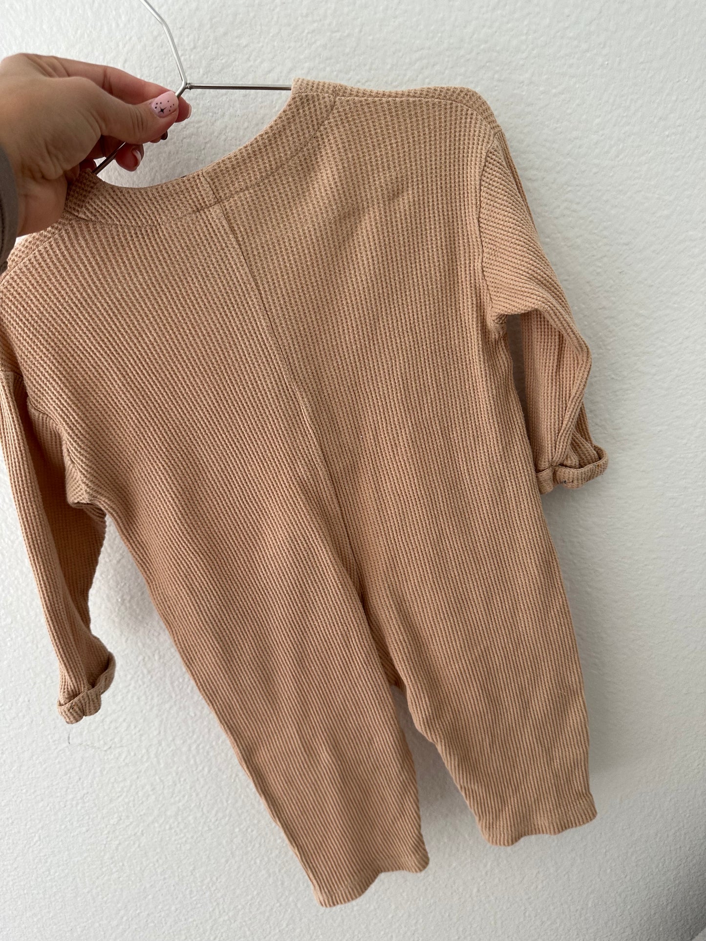 Zara waffle romper || peach (6/9)
