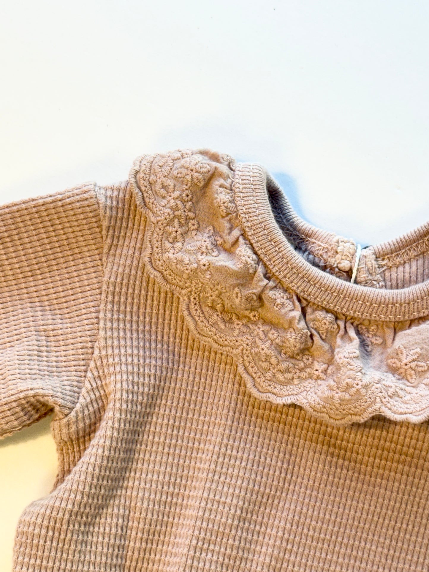 Quincy Mae || pink waffle bodysuit || 0-3m