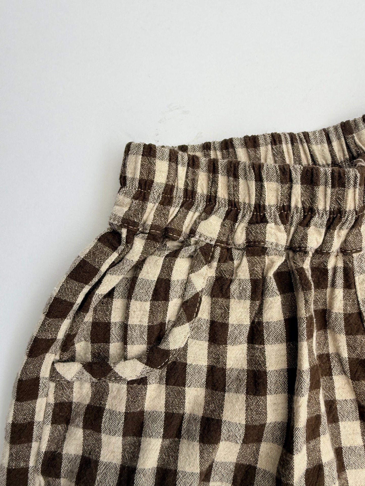 Fostered || brown gingham || size 3