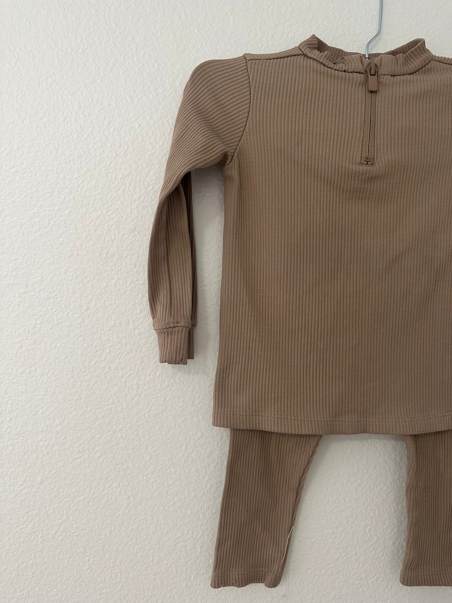 Zara ribbed set (2/3)