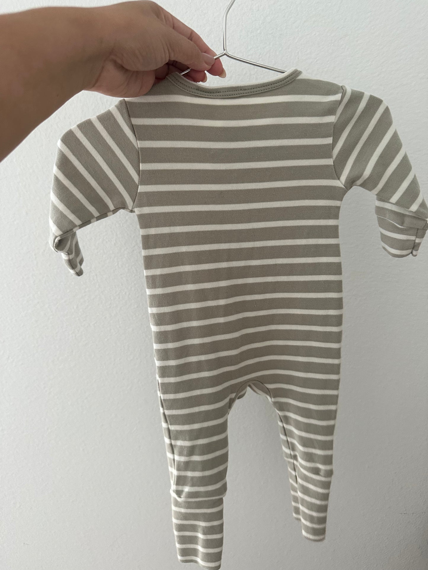 Jamie Kay striped sleeper (3/6)