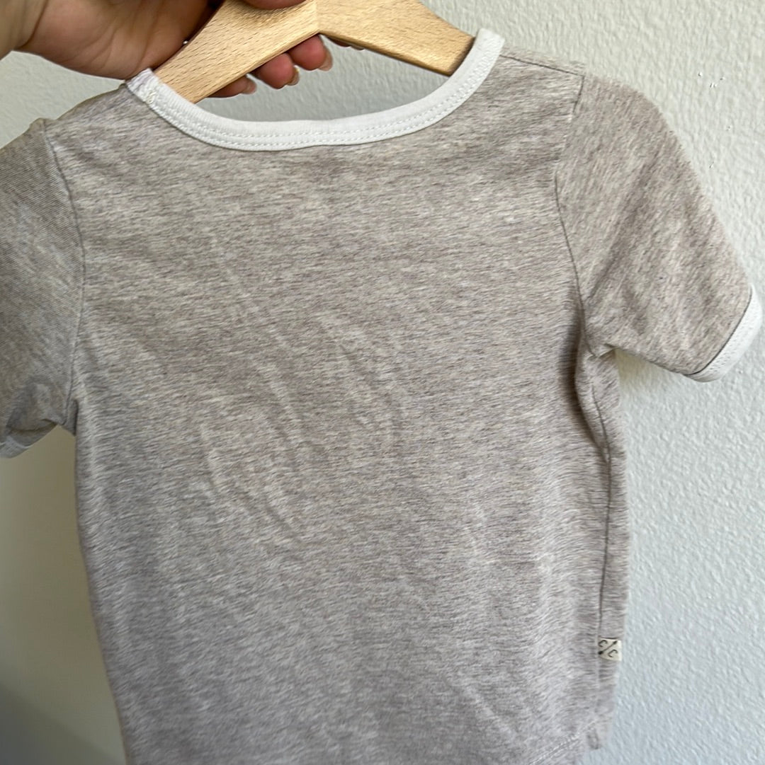 Childhood tee (3T)
