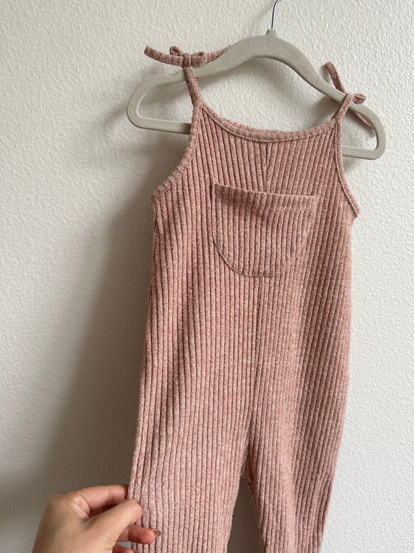 Zara ribbed jumpsuit (18/24)