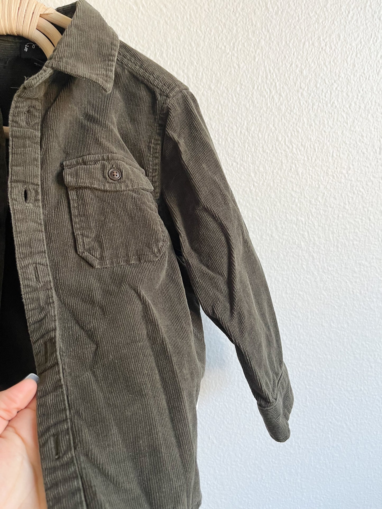 Art class corduroy button up (3T