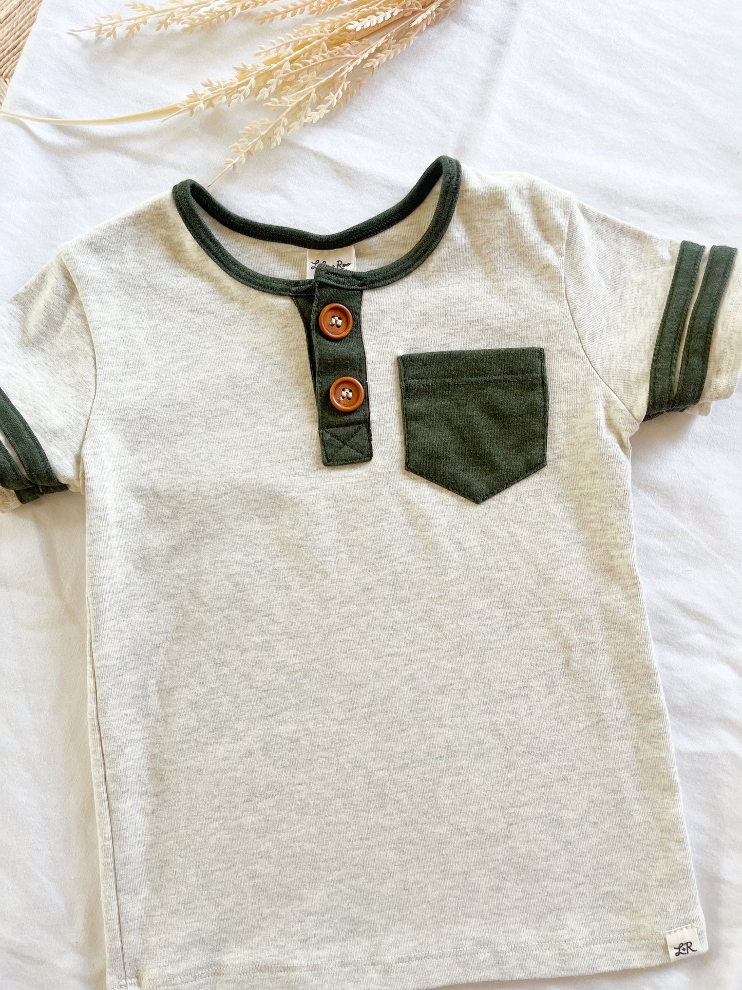 Lulu & Roo pocket tee