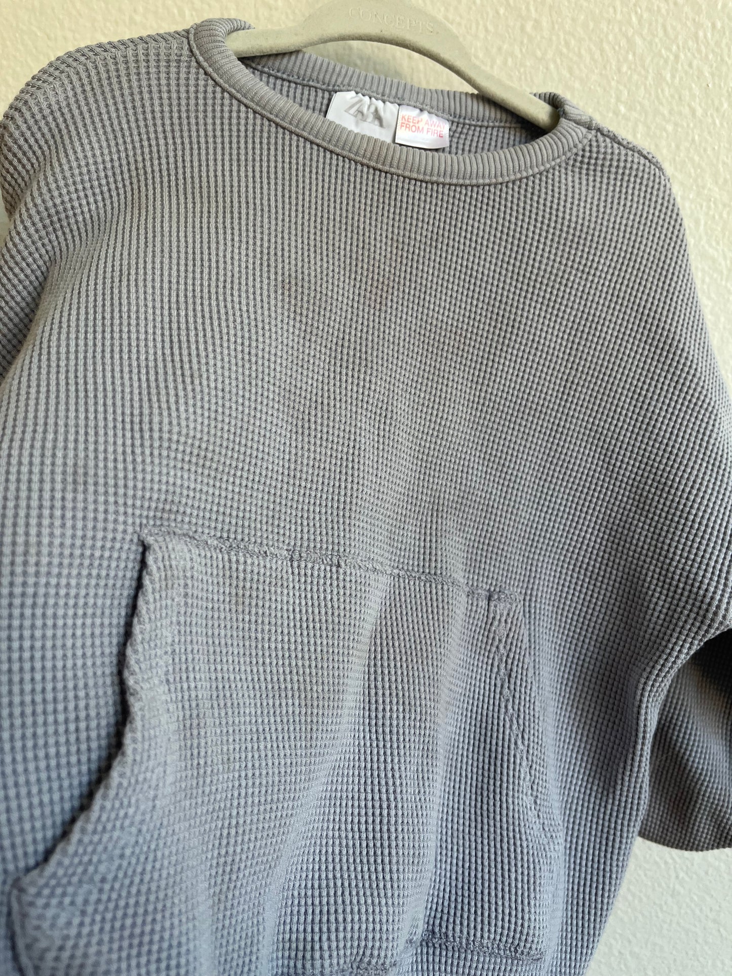 Zara waffle sweatshirt (2/3)