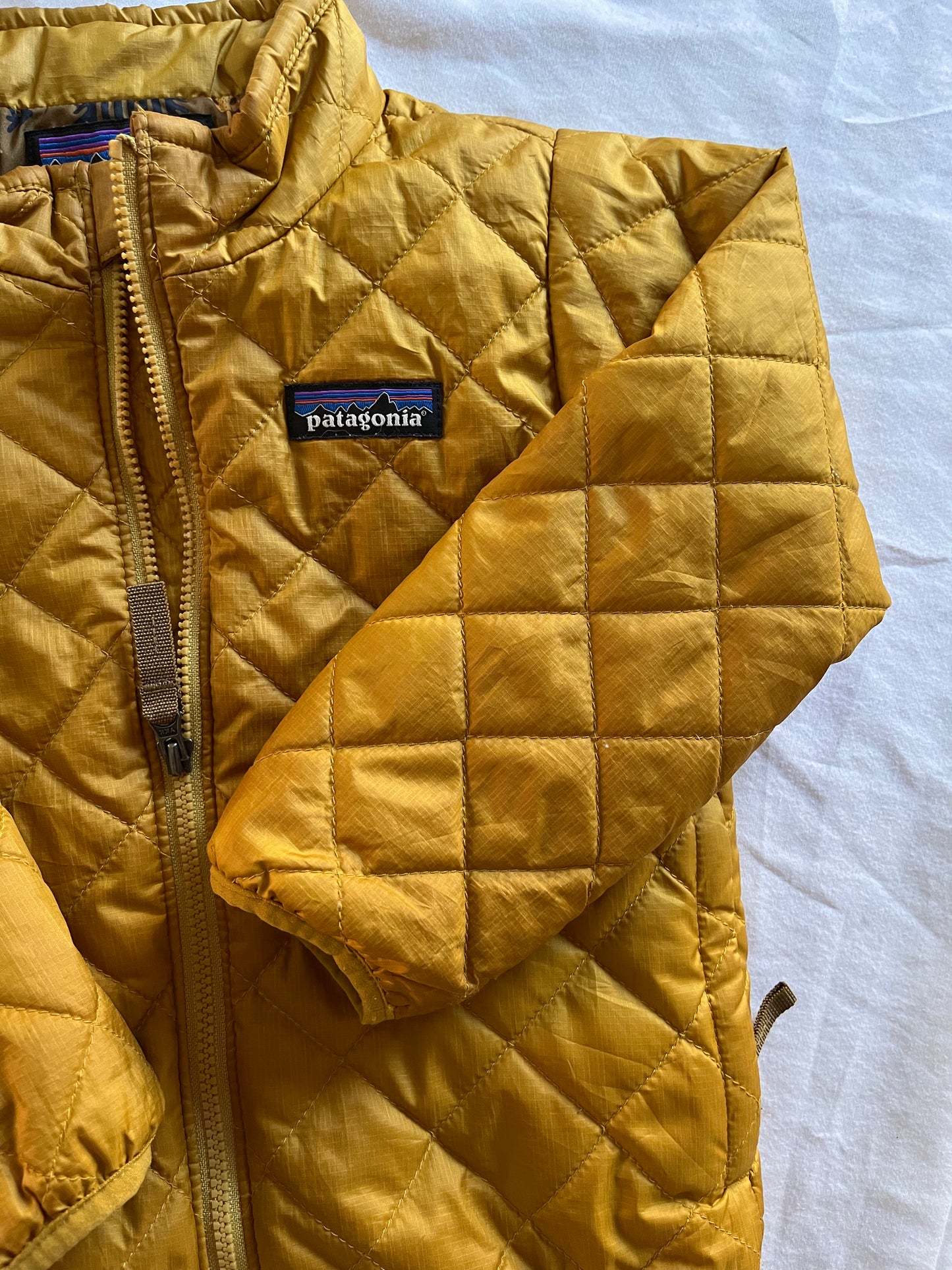 Patagonia Toddler Nano Puff Jacket Gold (2T)