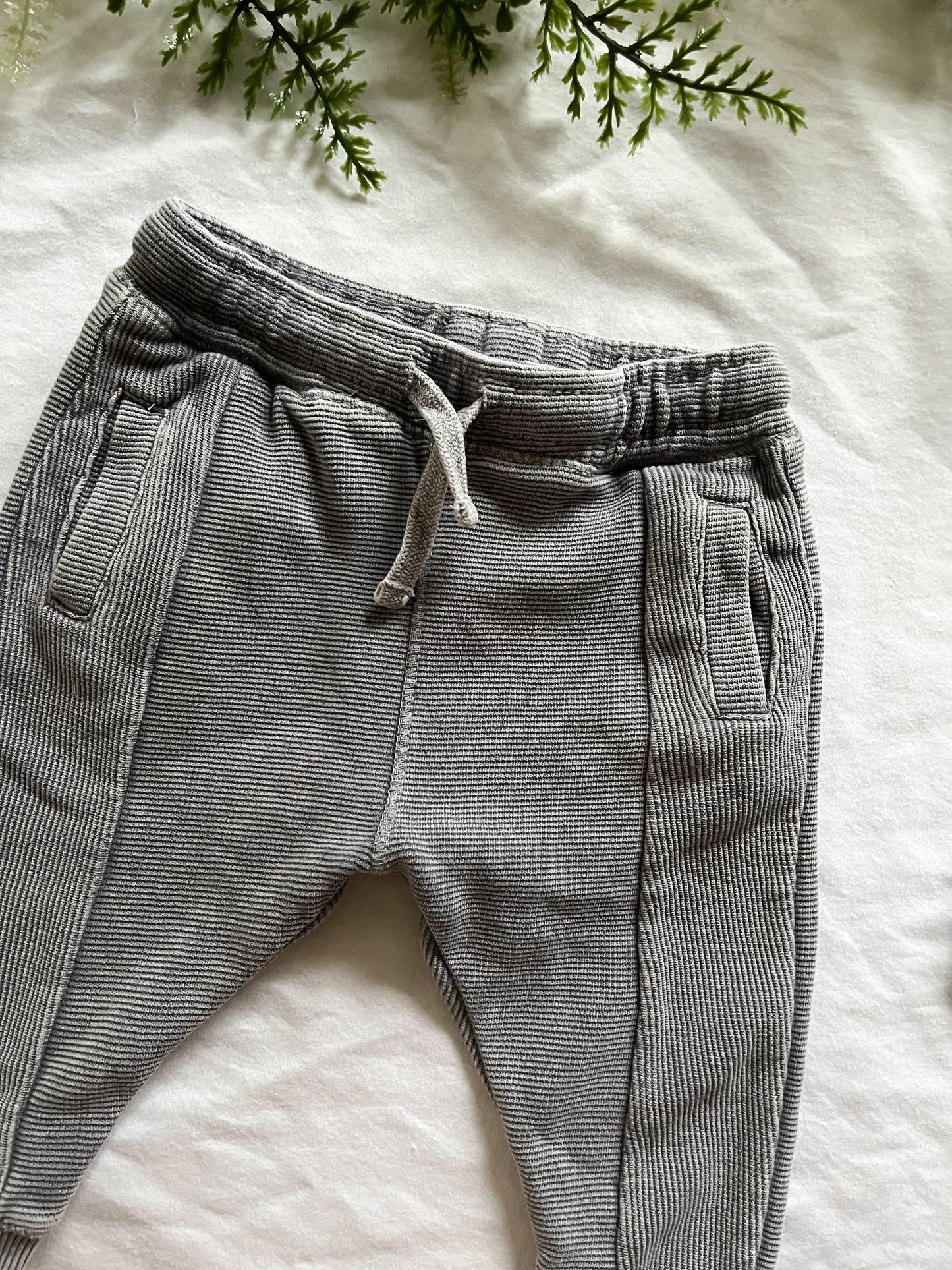 Light blue Zara pants (6/9)
