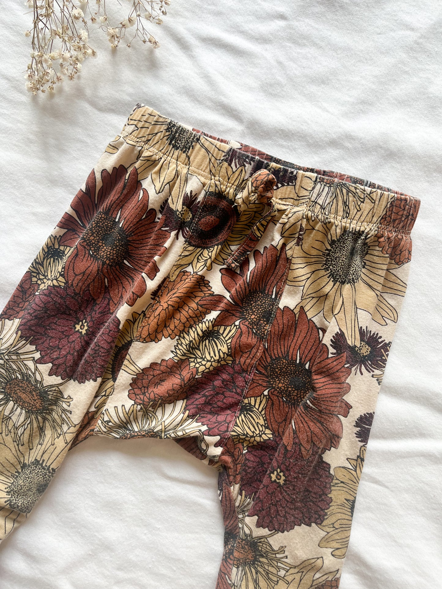 Kate Quinn Sunflower Panda Bamboo Jogger Pants (12-18)