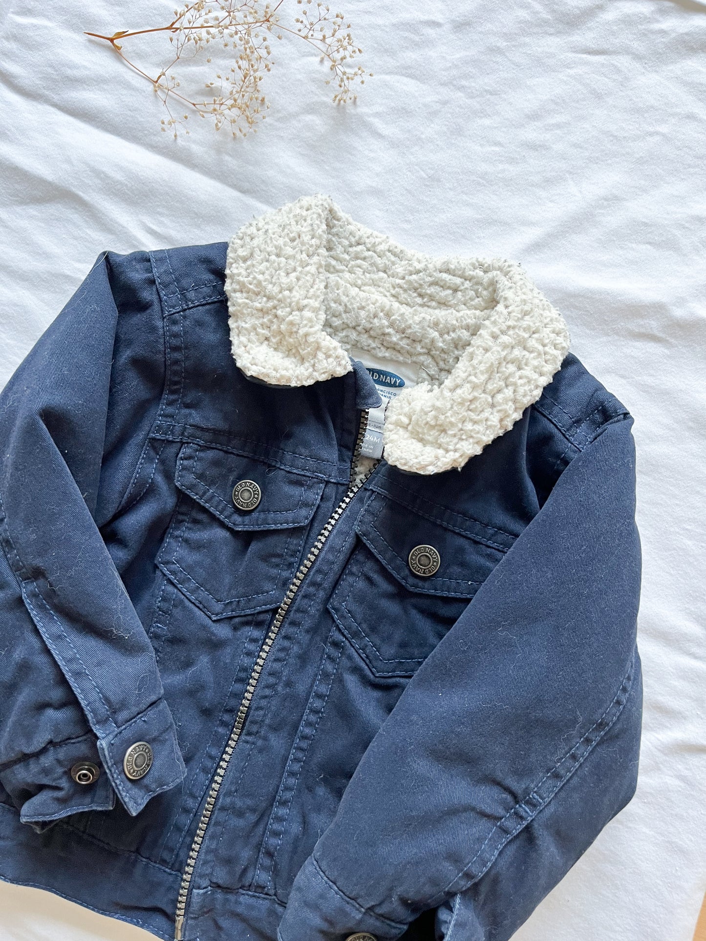 Old navy blue jacket with Sherpa lined (18/24)