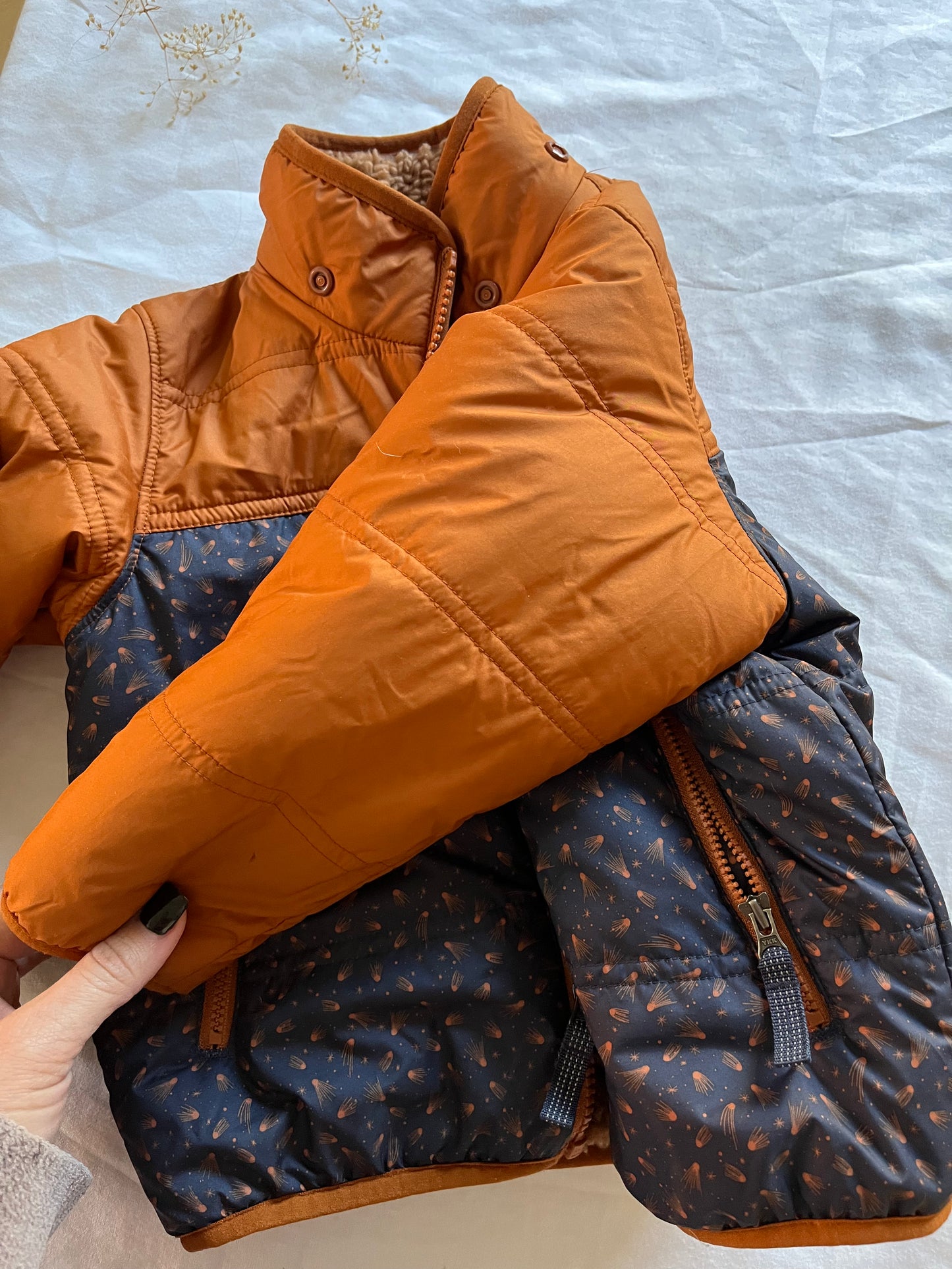 Patagonia reversible tribbles jacket (2T)