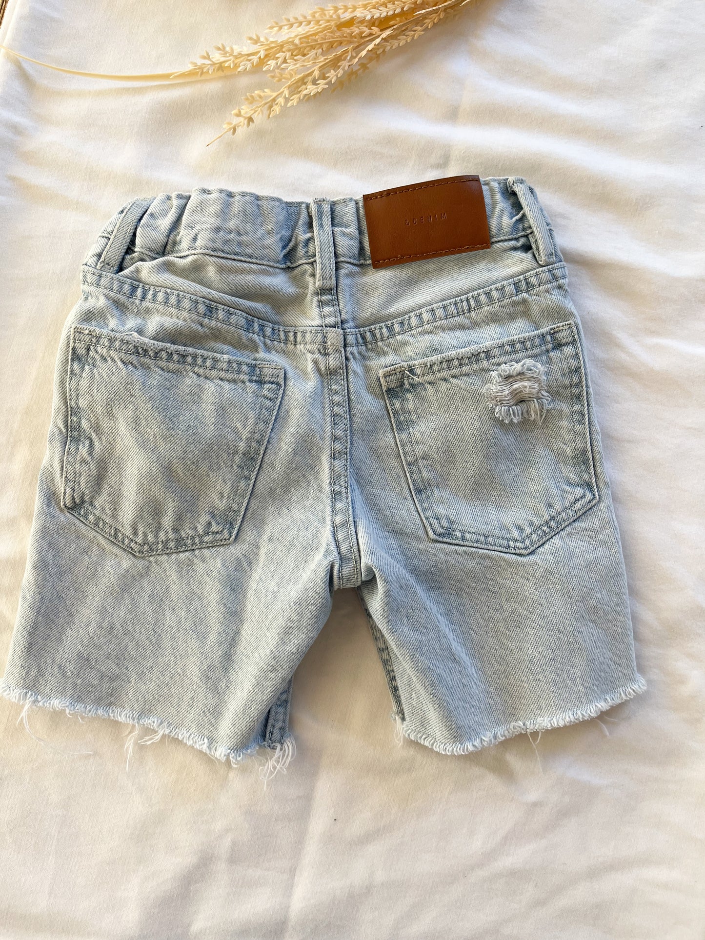 H&M distressed shorts