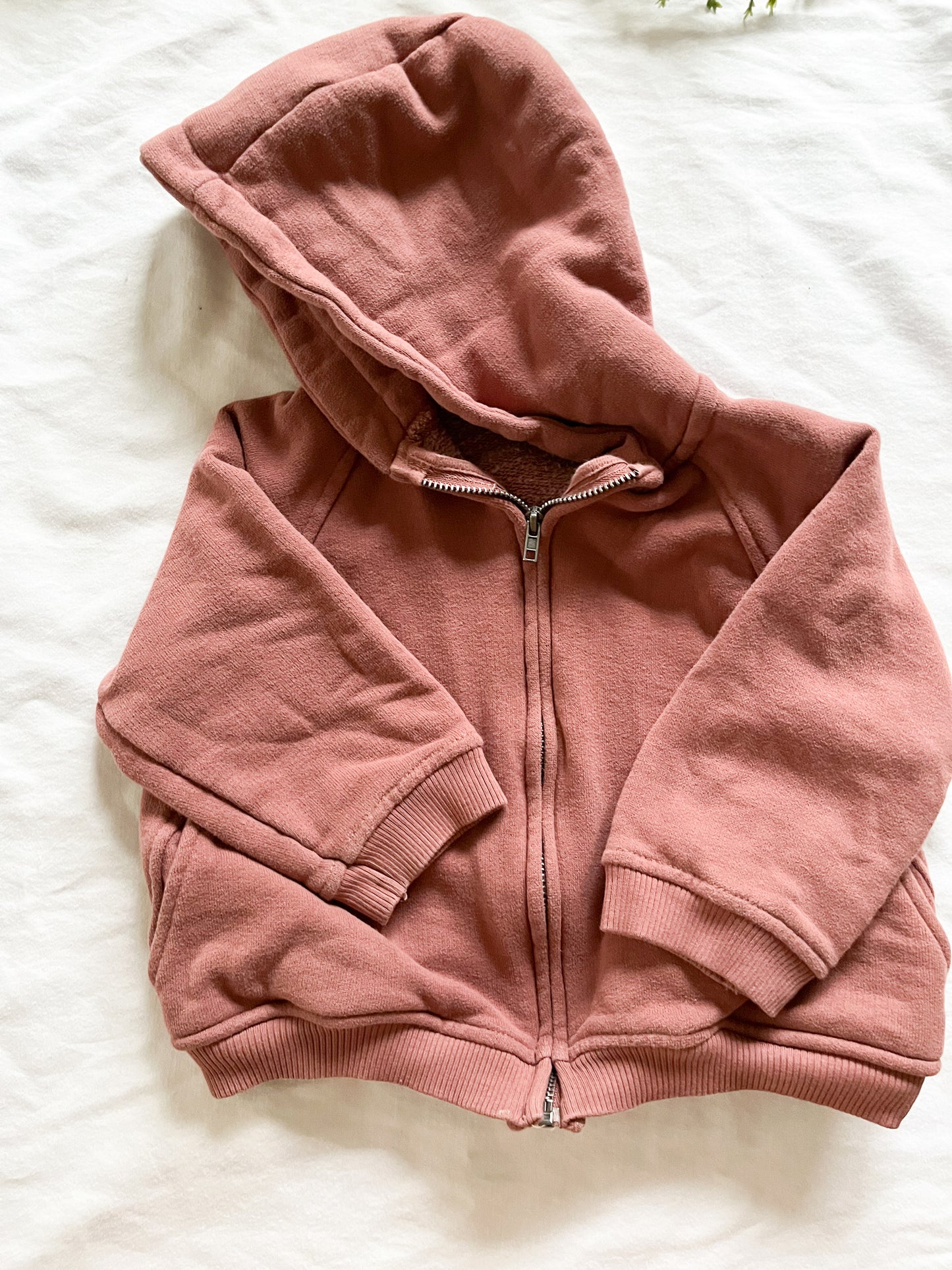 Zara zip up hoodie (12/18)