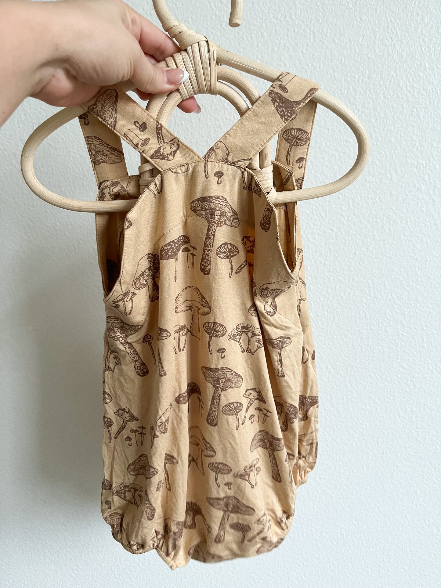 Kate Quinn Mushroom overall (2T)