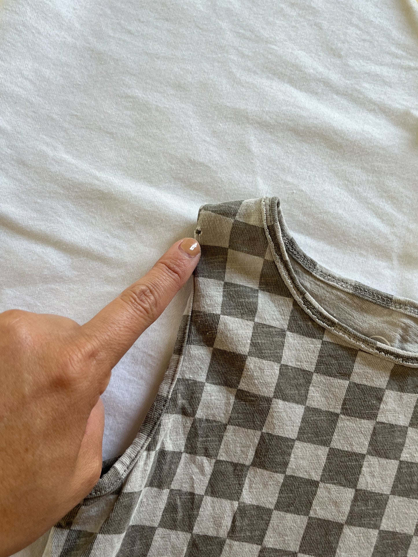 Art Class checkered tank