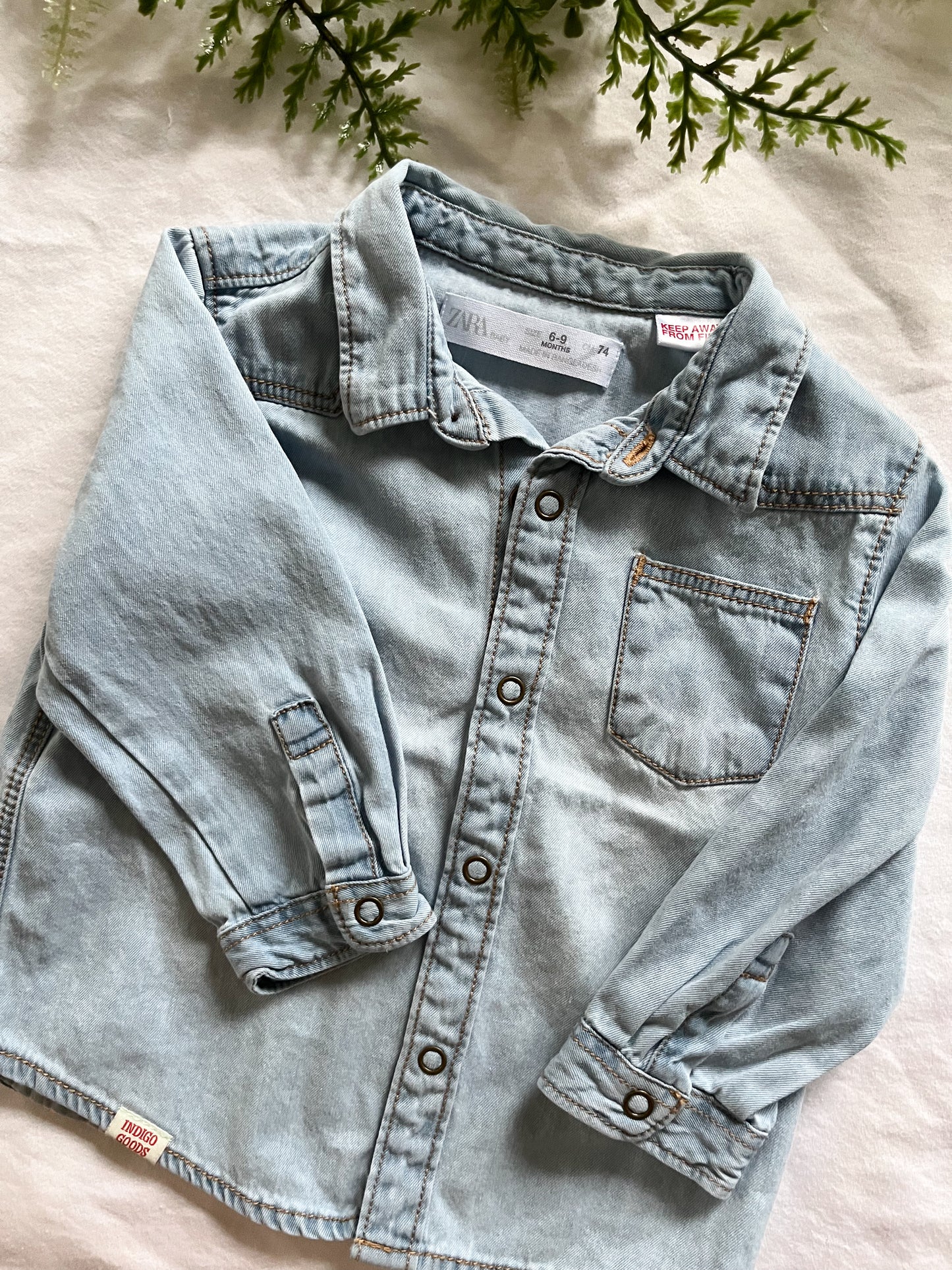 Zara light denim Button up (6/9)