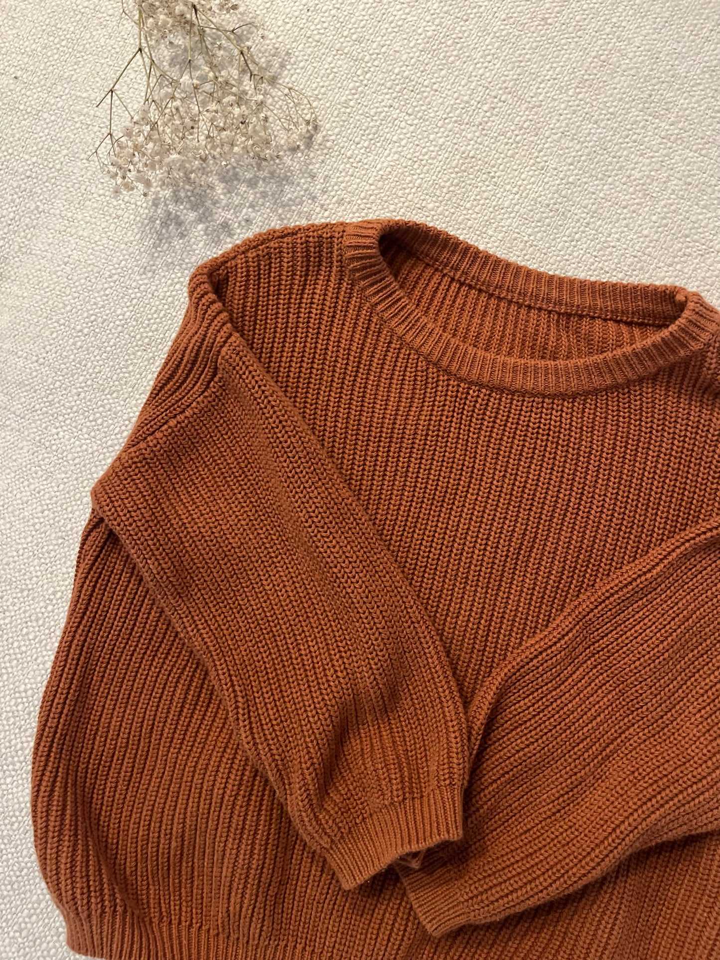 Knit sweater (5T)