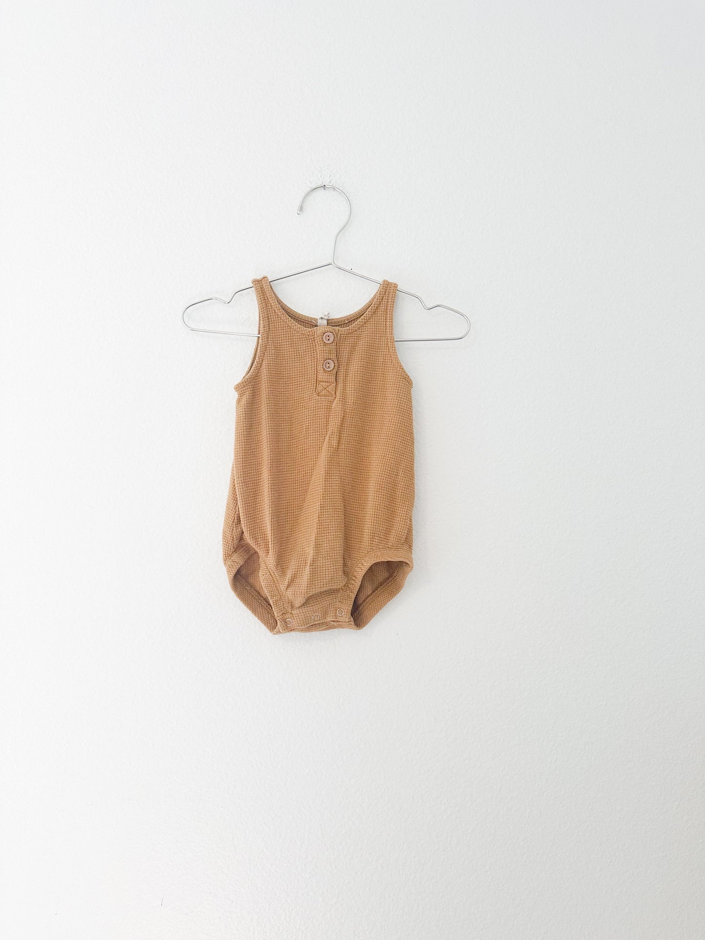 Quincy Mae waffle romper || 6/12