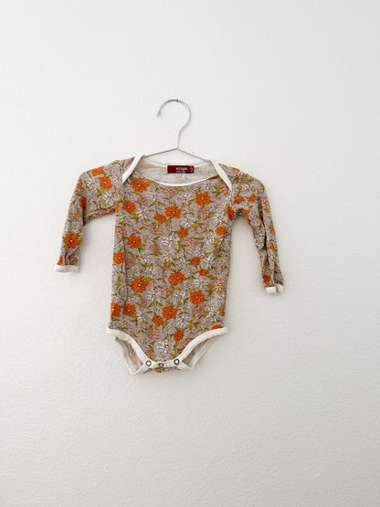Milk barn bodysuit (6/12)