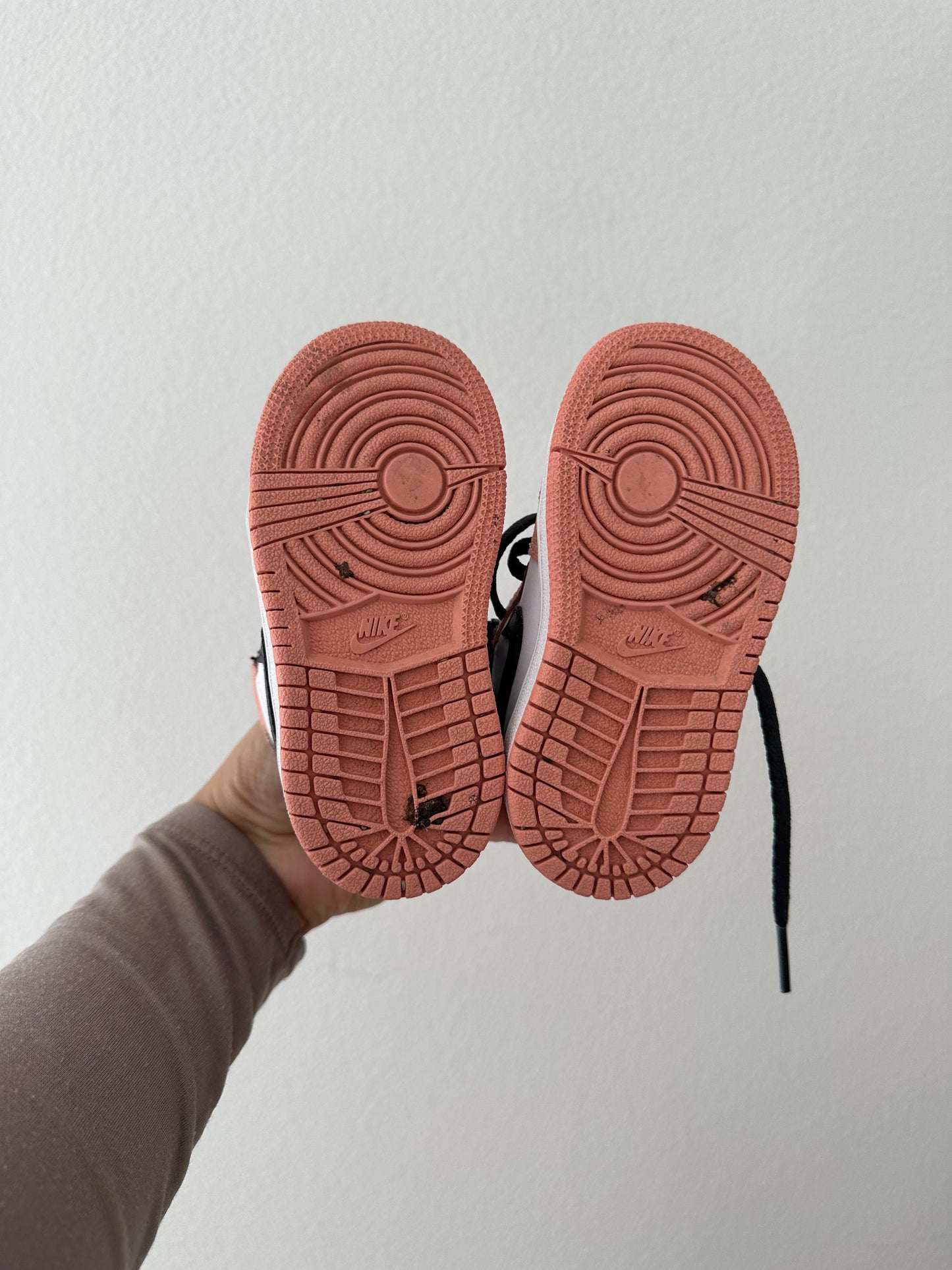 Nike Jordan 1 mid GT || pink quartz (6C)