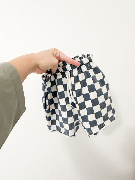 Childhoods checker blue shorts || 4T