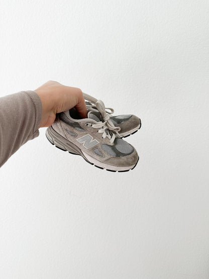 New balance shoes || 8
