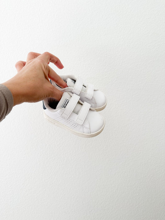 Adidas grand court velcro shoes|| 5C