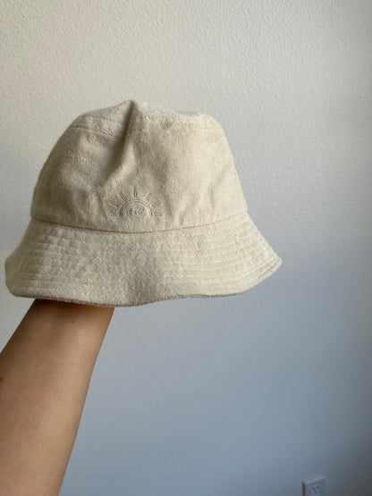 Rylee + Cru bucket hat (4/5T)