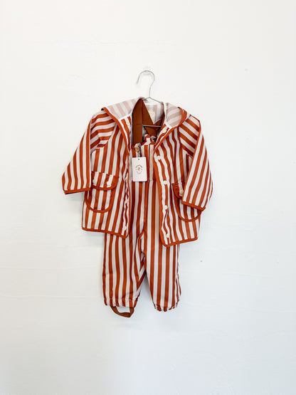 Fin & Vince popcorn stripe rain suit + jacket || 12/18