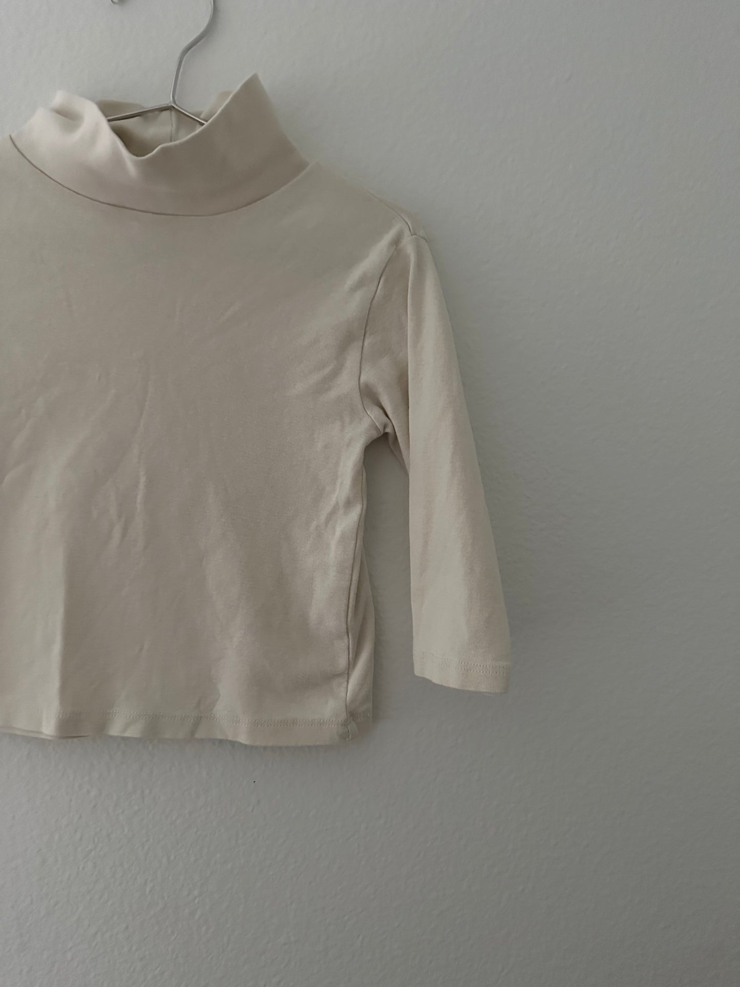 Zara turtleneck long sleeve (18/24)